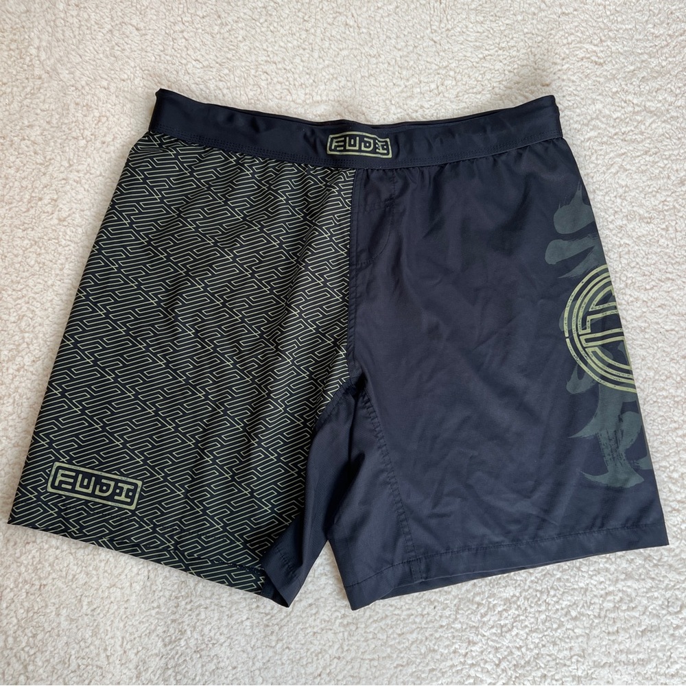 Fuji Bushido Flex Lite Mens MMA BJJ No Gi Grappling Fight Board Shorts Black 38